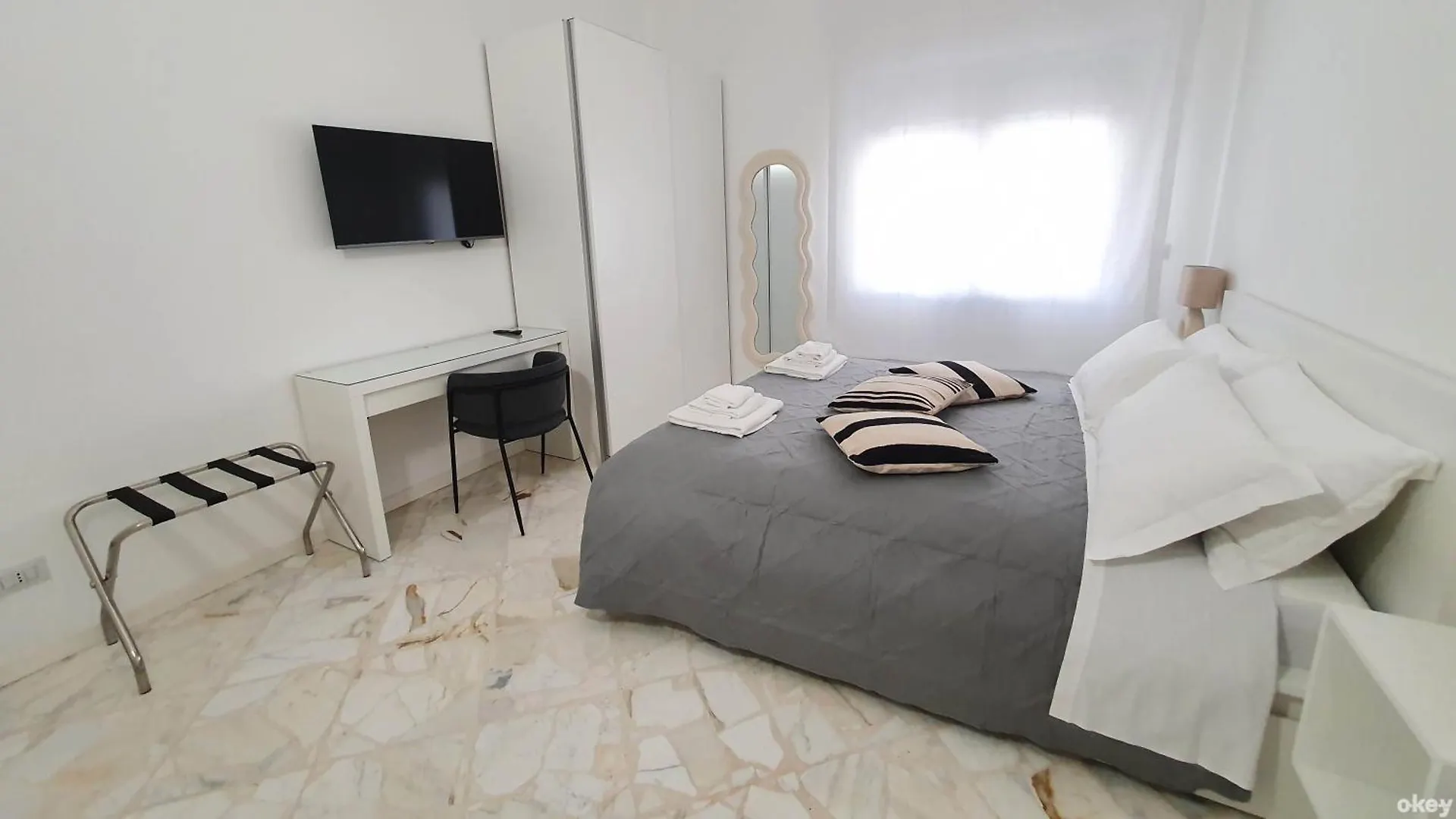 Akita Suite Bari Pensionat